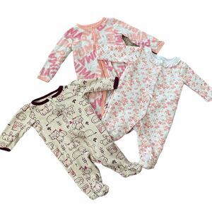 Baby girl sleeper lot 0-3 month